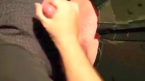 19-yr-old str8 guy`s first gloryhole BJ