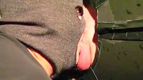 19-yr-old str8 guy`s first gloryhole BJ