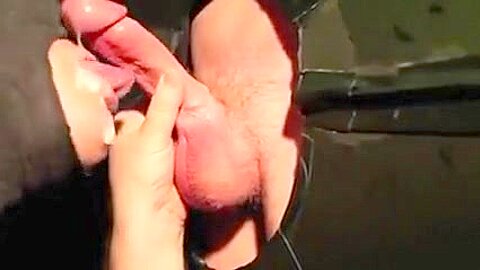 19-yr-old str8 guy`s first gloryhole BJ
