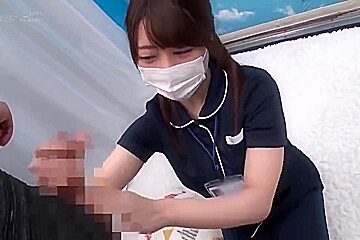 230318看護師が着衣でセックスするh2