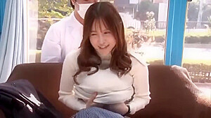 230512乳首の色が気になる奥様と性交g2