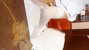 好多水弄湿浴巾(真人裸聊24小时少妇直播加微信dsy334452)
