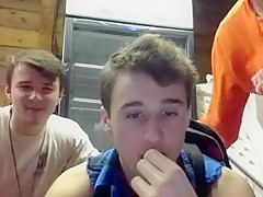 3 Beautiful Friends Show Their Round Asses On Cam