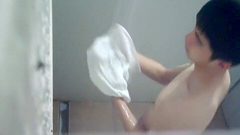 3 China University Shower