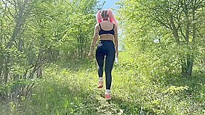 A Model With Big Boobs Dreamed Of An Orgasm And Found A Cunimaster