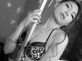 AIRA With The Pole Dance - Caribbeancom