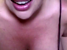 Actress name??? HUGE TITS JOI