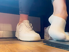 Ally Kay In Femdom And Foot Fetish With Horny Boyfriend