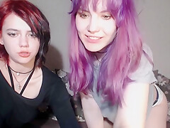 Amateur Brunette Webcam teen 18+