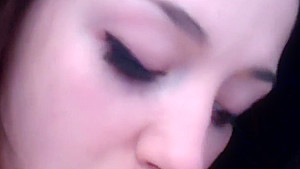 Amateur Girlfriend Masturbates In The Kitchen