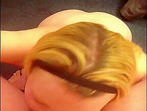 Amazing Blowjob by a hot blond escort!