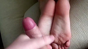 Amazing Footjob And Handjob Jerk Off To My Sexy Feet Big Load On My Feet