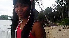 Ameteur Tiny teen 18+ Heather Deep at the beach give deepthroat