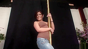Anal Penetration For A Hot Chick