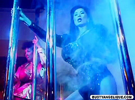 Angelique and Minka On Stage In London - BigBoobBundle