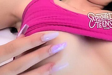 April - Persian teen 18+ Gives A Sloppy Blowjob