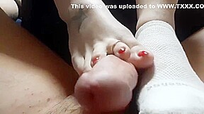 Arousing Milf Plays With My Penis Until I Cum On Her