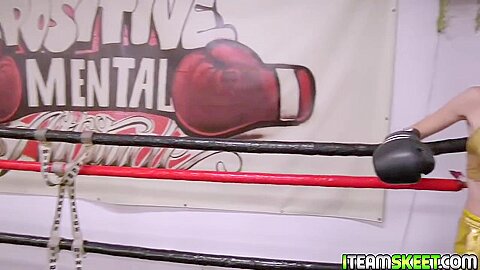 Ashley Lane In Bad Ass Chick Blowjobsas One Of Her Workout