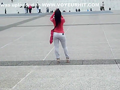 Asian tourist got a nice butt crack