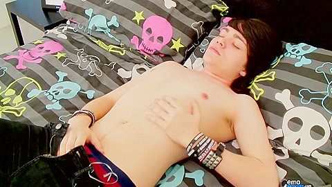 Attractive Domino Harvey Teases Us With His Solo Wanking