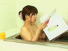 B2K3003-Forbidden sex in the bath with my Step sister who was in heat