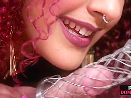 BDSM squirting domina fucks strapon sub in greedy asshole