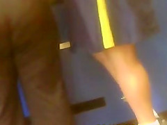 BIG EBONY ROUND ASS in public