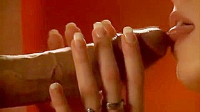 Babe drools over this hard dick - FUX