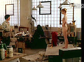 Best Of: Laura Linney - Mr Skin