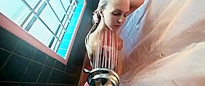 Best amateur Celebrities, Showers adult scene