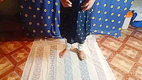 Bhabhi Booked On Road In 500 Rupye And Fucked At Home - Super Indian Sex With Clear Hindi Audio