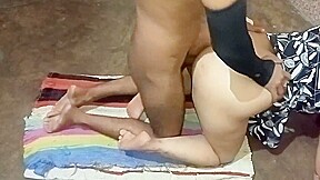 Bhabhi Ki Hard Chudai Gaand Faad Di