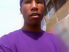 Black guy sucking dick outdoor