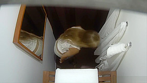 Blonde gets fucked during the massage