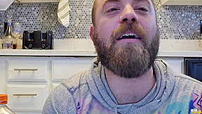 Brad Kalvo and Kosher Pig - Feed the Pig - BearFilms