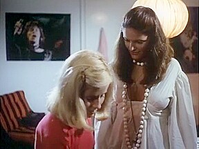 Britt Corvin, Birgit Zamulo, Marie Forsa - Girl Meets Girl aka Vild pa sex (1974)