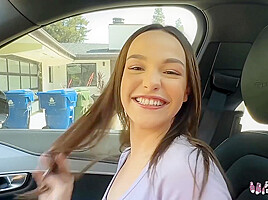 Brunette teen 18+ With Nice Tits Eagter To Prove Herself In Porn Debut - Rissa May