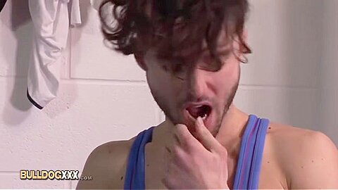 BullDogXXX com - Singlet Solo