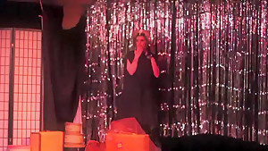 Burlesque Strip SHOW-33 Hot Potato