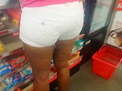 CRAZY LOOKING WEDGIE & VPL