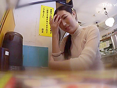 Can You Catch A Solo Ramen Lady By Picking Her Up In A Restaurant? Sara (23) Is A Office Worker