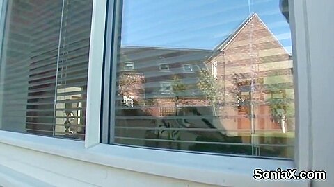 Cheating Shows Her Gigantic Boo - Lady Sonia And Daniella English
