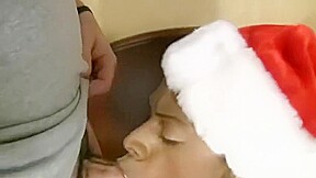 Christmas Ebony Shemale Ready for Sucking Cock