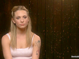 Claire Adams vs Dahlia Sky