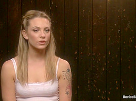 Claire Adams vs Dahlia Sky