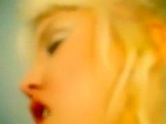 Classic lez scene 2 4 - 26 - 2014
