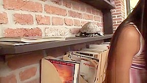 Classic young babe delights with hungry pecker in dilettante video