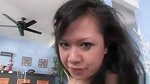 Comely teen 18+ harlot having an amateur fun times