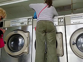Creep Shots girl next door type at laundry room nice ass