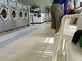 Creep Shots girl next door type at laundry room nice ass